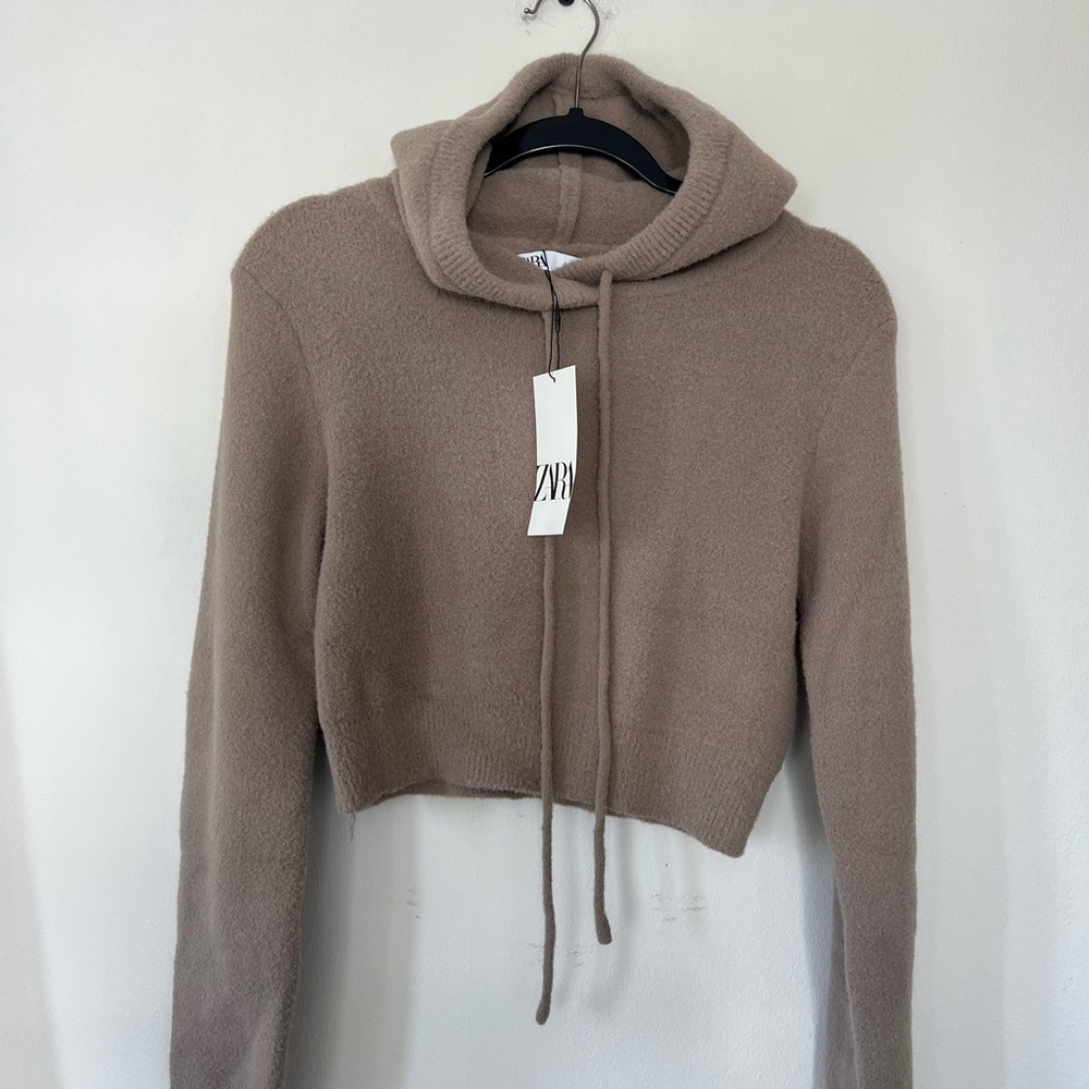 NWT Zara Cropped Pullover